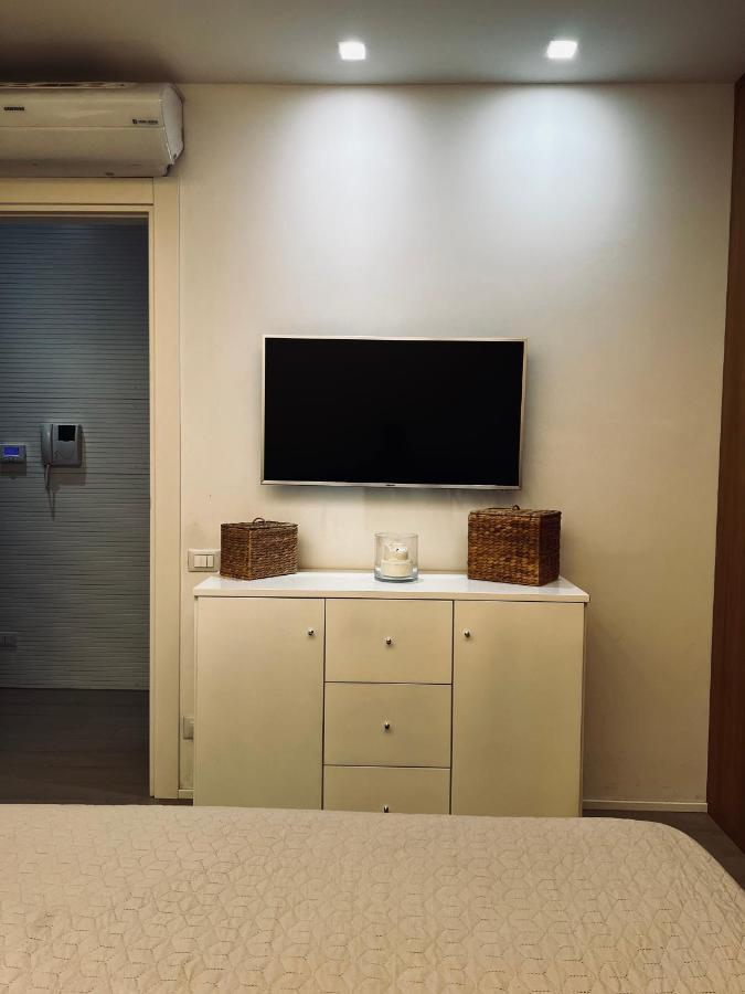 Lux Apartment In Historical Center Of Palerme Extérieur photo